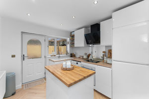 Photo 15- click for photo gallery